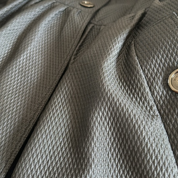 Burberry trench coat - Picture 14 of 16